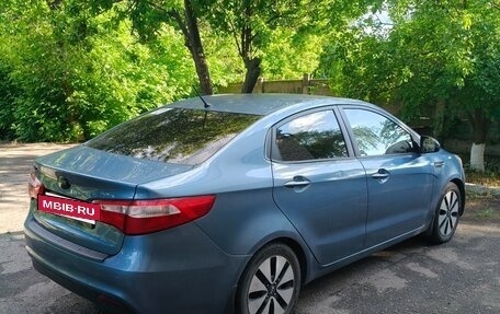 KIA Rio III рестайлинг, 2013 год, 850 000 рублей, 5 фотография