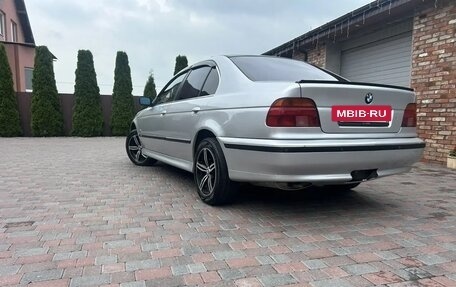 BMW 5 серия, 1997 год, 569 000 рублей, 10 фотография