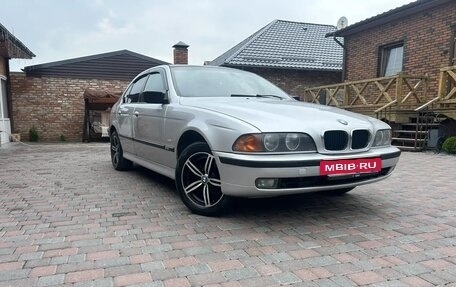 BMW 5 серия, 1997 год, 569 000 рублей, 12 фотография