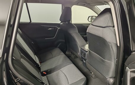 Toyota RAV4, 2025 год, 5 490 000 рублей, 13 фотография