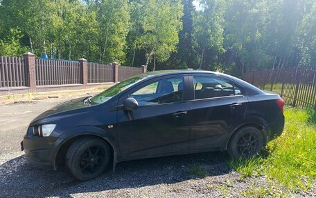 Chevrolet Aveo III, 2012 год, 600 000 рублей, 3 фотография