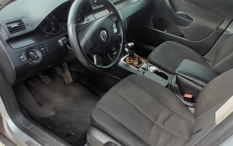 Volkswagen Passat B6, 2007 год, 395 000 рублей, 4 фотография