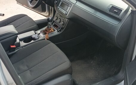 Volkswagen Passat B6, 2007 год, 395 000 рублей, 3 фотография