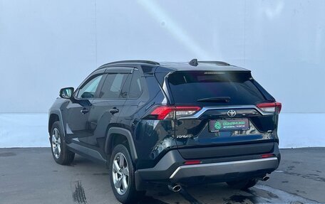 Toyota RAV4, 2020 год, 3 425 000 рублей, 7 фотография