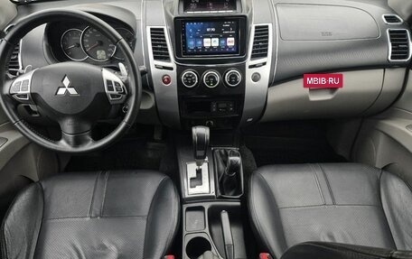 Mitsubishi Pajero Sport II рестайлинг, 2015 год, 1 760 000 рублей, 11 фотография
