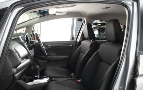 Honda Fit III, 2019 год, 1 210 000 рублей, 9 фотография