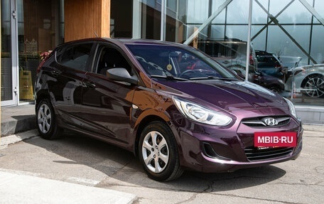 Hyundai Solaris II рестайлинг, 2011 год, 795 000 рублей, 5 фотография