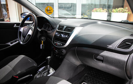 Hyundai Solaris II рестайлинг, 2011 год, 795 000 рублей, 21 фотография