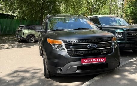 Ford Explorer VI, 2011 год, 2 100 000 рублей, 1 фотография