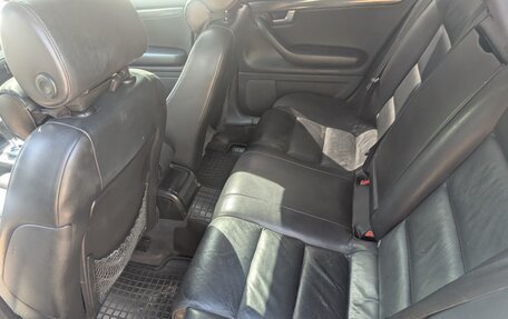 Audi A4, 2003 год, 750 000 рублей, 12 фотография