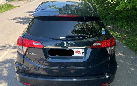 Honda Vezel, 2018 год, 1 500 000 рублей, 2 фотография