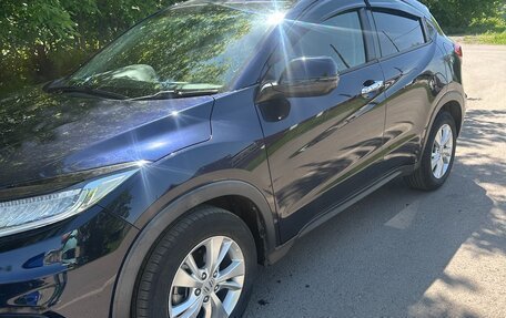 Honda Vezel, 2018 год, 1 500 000 рублей, 4 фотография