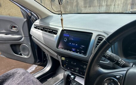 Honda Vezel, 2018 год, 1 500 000 рублей, 13 фотография