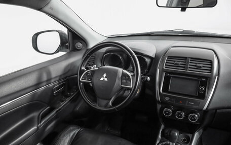 Mitsubishi ASX I рестайлинг, 2013 год, 1 260 000 рублей, 10 фотография