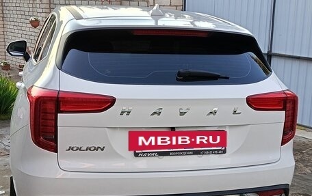 Haval Jolion, 2023 год, 1 750 000 рублей, 4 фотография
