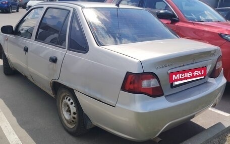 Daewoo Nexia I рестайлинг, 2010 год, 120 000 рублей, 5 фотография