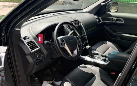 Ford Explorer VI, 2011 год, 2 100 000 рублей, 10 фотография