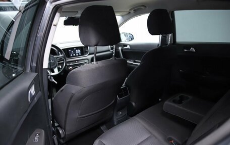 KIA Sportage IV рестайлинг, 2018 год, 2 200 000 рублей, 11 фотография