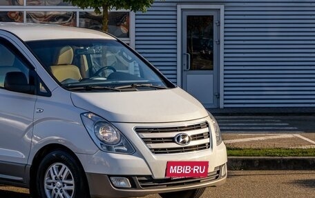 Hyundai H-1 II рестайлинг, 2016 год, 2 395 000 рублей, 8 фотография
