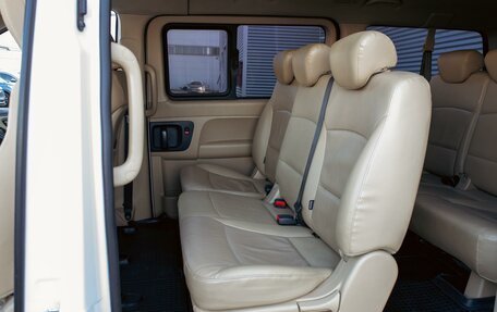Hyundai H-1 II рестайлинг, 2016 год, 2 395 000 рублей, 17 фотография