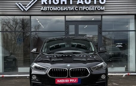BMW X2, 2019 год, 2 640 000 рублей, 2 фотография