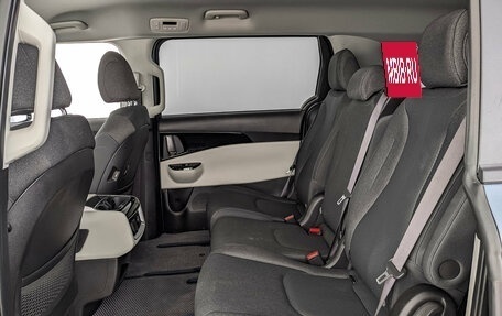 KIA Carnival, 2022 год, 4 200 000 рублей, 18 фотография