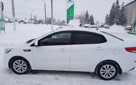 KIA Rio III рестайлинг, 2015 год, 600 000 рублей, 4 фотография