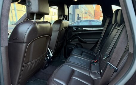 Porsche Cayenne III, 2015 год, 3 890 000 рублей, 15 фотография