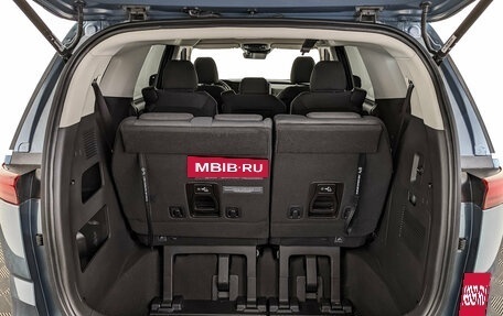 KIA Carnival, 2022 год, 4 200 000 рублей, 26 фотография
