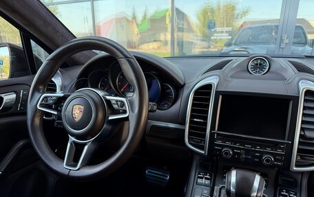 Porsche Cayenne III, 2015 год, 3 890 000 рублей, 20 фотография