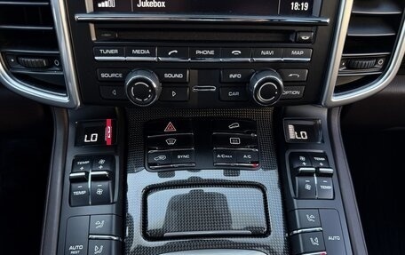 Porsche Cayenne III, 2015 год, 3 890 000 рублей, 28 фотография