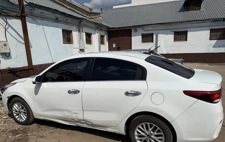 KIA Rio IV, 2017 год, 690 000 рублей, 8 фотография