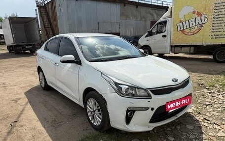 KIA Rio IV, 2017 год, 690 000 рублей, 2 фотография