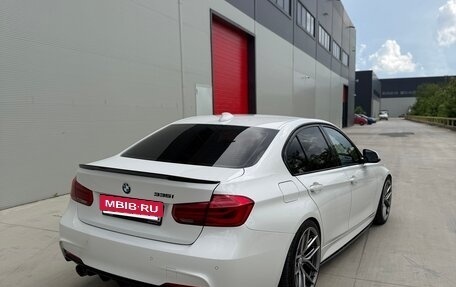 BMW 3 серия, 2017 год, 2 600 000 рублей, 5 фотография