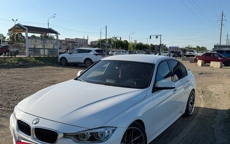 BMW 3 серия, 2017 год, 2 600 000 рублей, 19 фотография