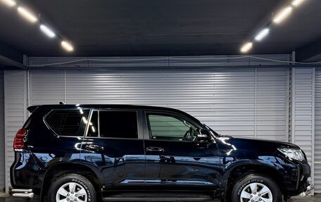 Toyota Land Cruiser Prado 150 рестайлинг 2, 2018 год, 5 090 000 рублей, 4 фотография