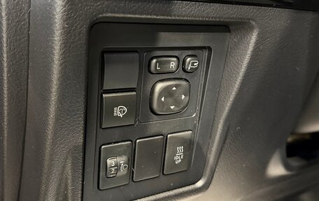 Toyota Land Cruiser Prado 150 рестайлинг 2, 2018 год, 5 090 000 рублей, 20 фотография