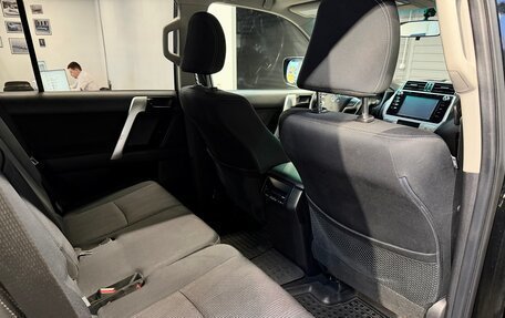 Toyota Land Cruiser Prado 150 рестайлинг 2, 2018 год, 5 090 000 рублей, 15 фотография