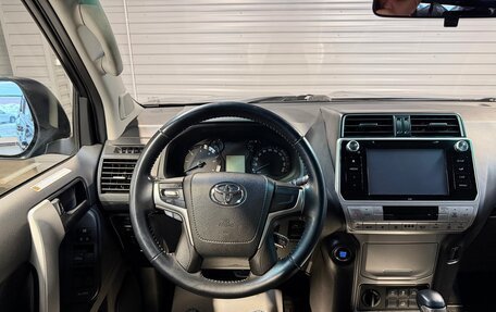 Toyota Land Cruiser Prado 150 рестайлинг 2, 2018 год, 5 090 000 рублей, 17 фотография