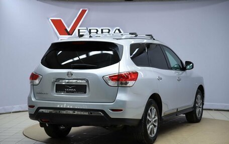 Nissan Pathfinder, 2016 год, 1 690 000 рублей, 5 фотография