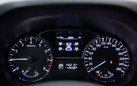 Nissan Pathfinder, 2016 год, 1 690 000 рублей, 9 фотография