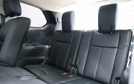 Nissan Pathfinder, 2016 год, 1 690 000 рублей, 16 фотография
