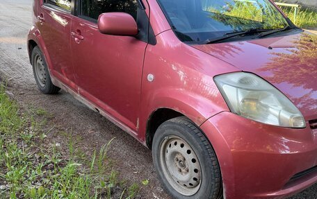 Toyota Passo III, 2005 год, 270 000 рублей, 2 фотография