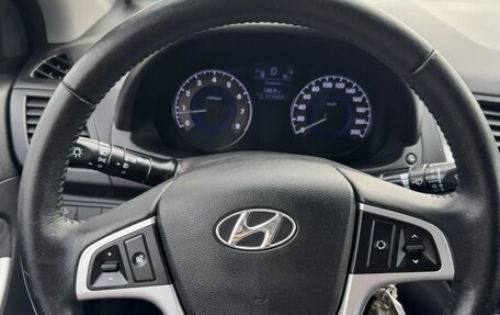 Hyundai Solaris II рестайлинг, 2012 год, 945 000 рублей, 14 фотография