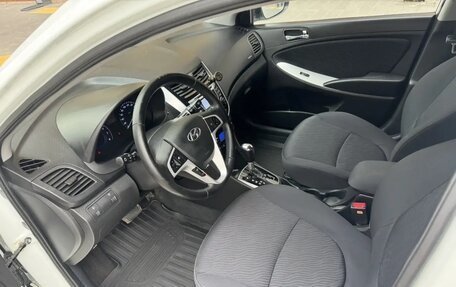 Hyundai Solaris II рестайлинг, 2012 год, 945 000 рублей, 11 фотография