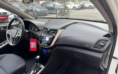 Hyundai Solaris II рестайлинг, 2012 год, 945 000 рублей, 23 фотография