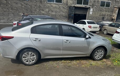 KIA Rio IV, 2017 год, 850 000 рублей, 6 фотография