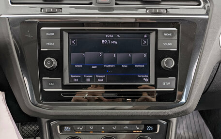 Volkswagen Tiguan II, 2018 год, 2 500 000 рублей, 17 фотография