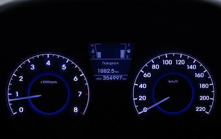 Hyundai Solaris II рестайлинг, 2012 год, 610 000 рублей, 13 фотография