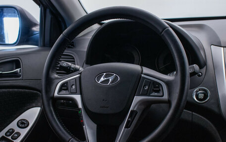 Hyundai Solaris II рестайлинг, 2012 год, 610 000 рублей, 16 фотография